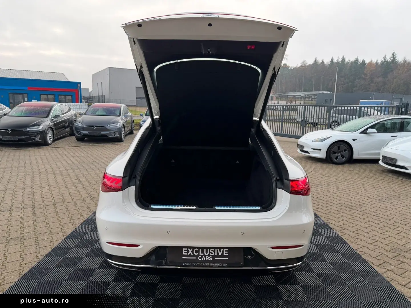 MERCEDES-BENZ EQS 450  JUNGE STERNE 2029 BURMESTER 360