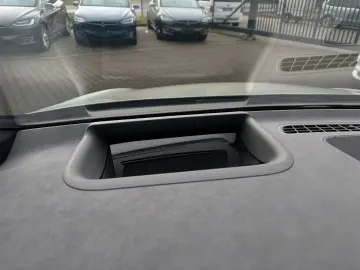 MERCEDES-BENZ EQS 450  JUNGE STERNE 2029 BURMESTER 360