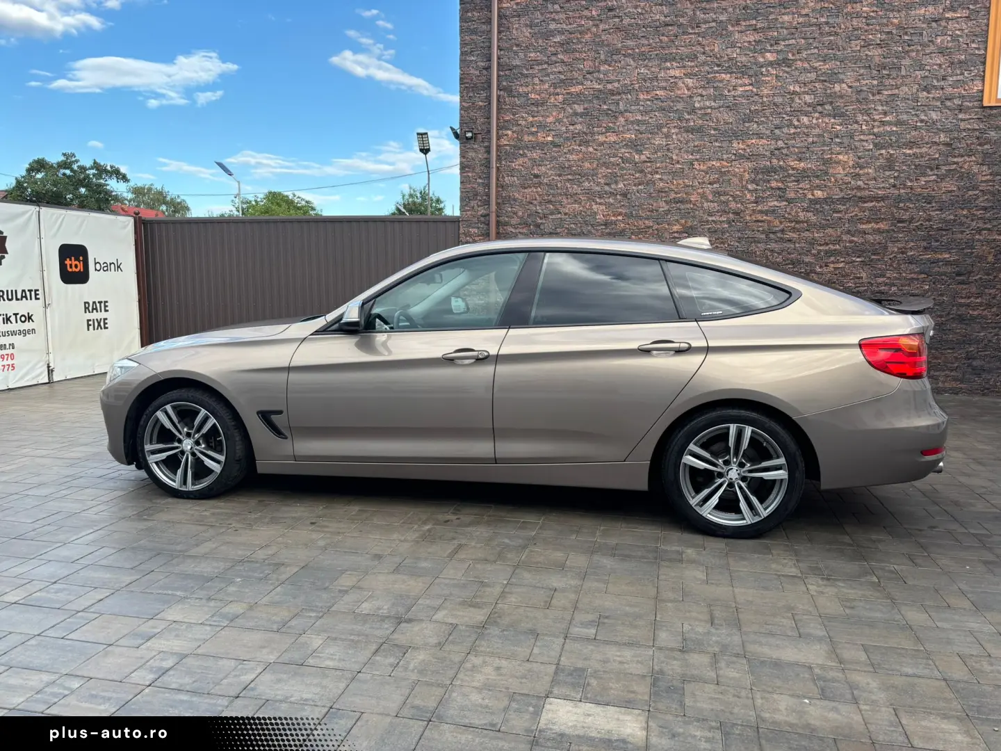 BMW Seria 3 2016