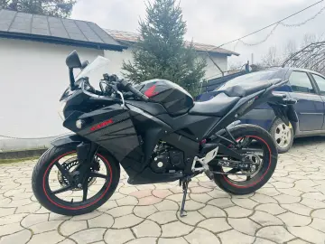 Honda Cbr 2016 125.0L Benzină