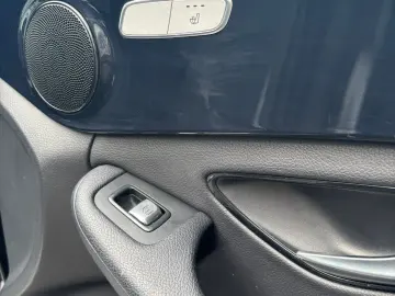 Mercedes Benz 2016 C Class