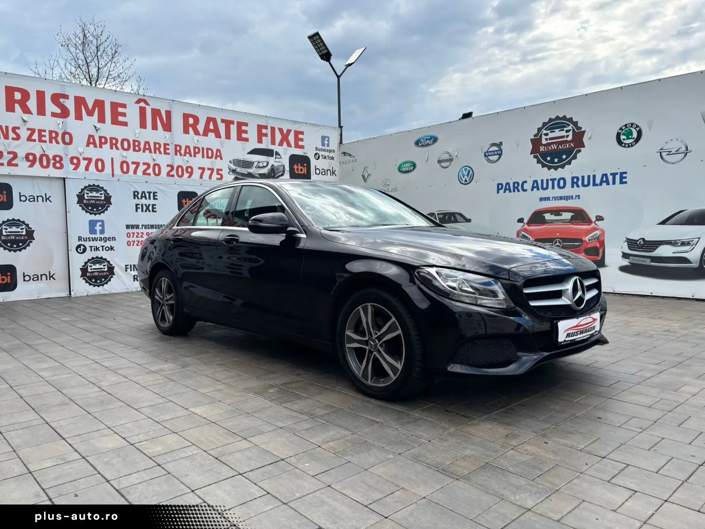 Mercedes Benz 2016 C Class