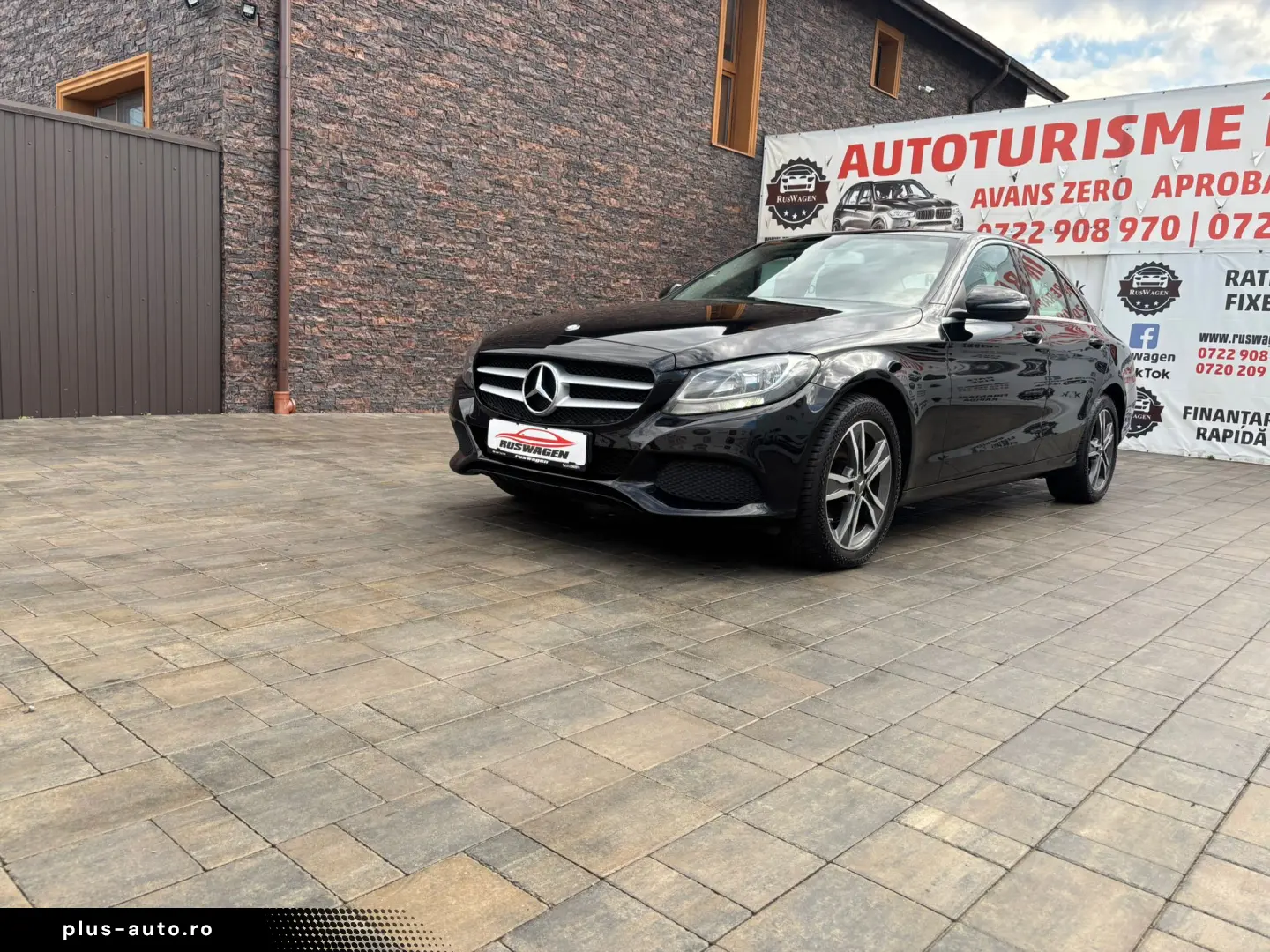 Mercedes Benz 2016 C Class