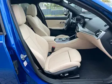 BMW M340i xDrive Touring  HUP PANO ACC MEMORY