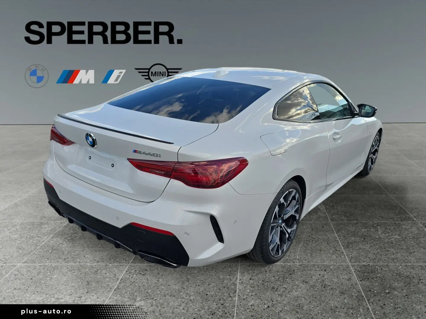 BMW M440i xDrive 19 Zoll Individual M Sportpaket Pro