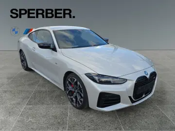 BMW M440i xDrive 19 Zoll Individual M Sportpaket Pro