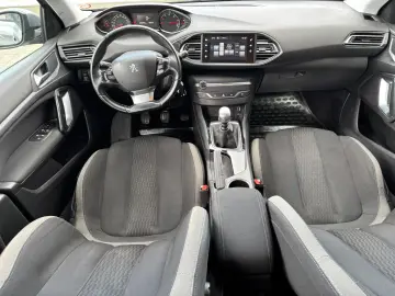Peugeot 308 2016 1 6