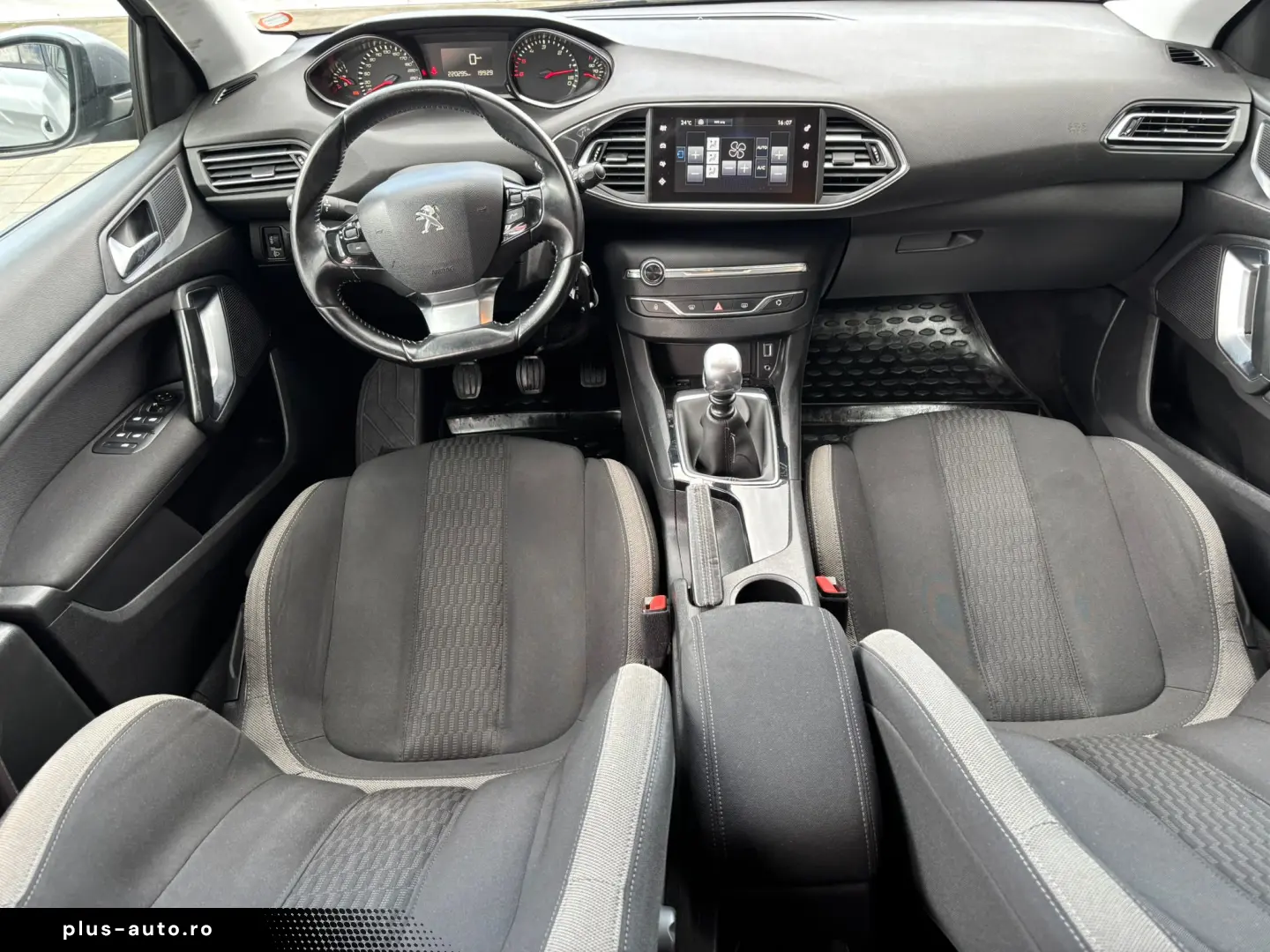 Peugeot 308 2016 1 6