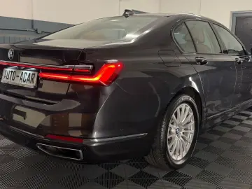 BMW 740 d xDrive Massage Laser HUD 360 K Soft-Close