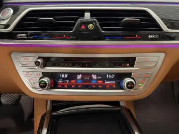 BMW 740 d xDrive Massage Laser HUD 360 K Soft-Close