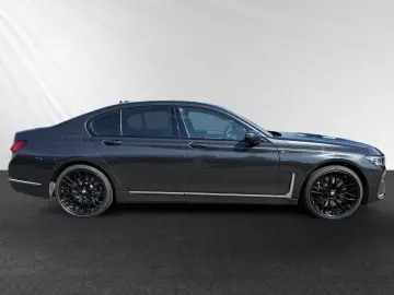 BMW 750i xDrive Standhzg. TV  HiFi Head-Up DAProf.