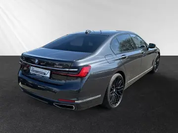 BMW 750i xDrive Standhzg. TV  HiFi Head-Up DAProf.