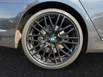 BMW 750i xDrive Standhzg. TV  HiFi Head-Up DAProf.