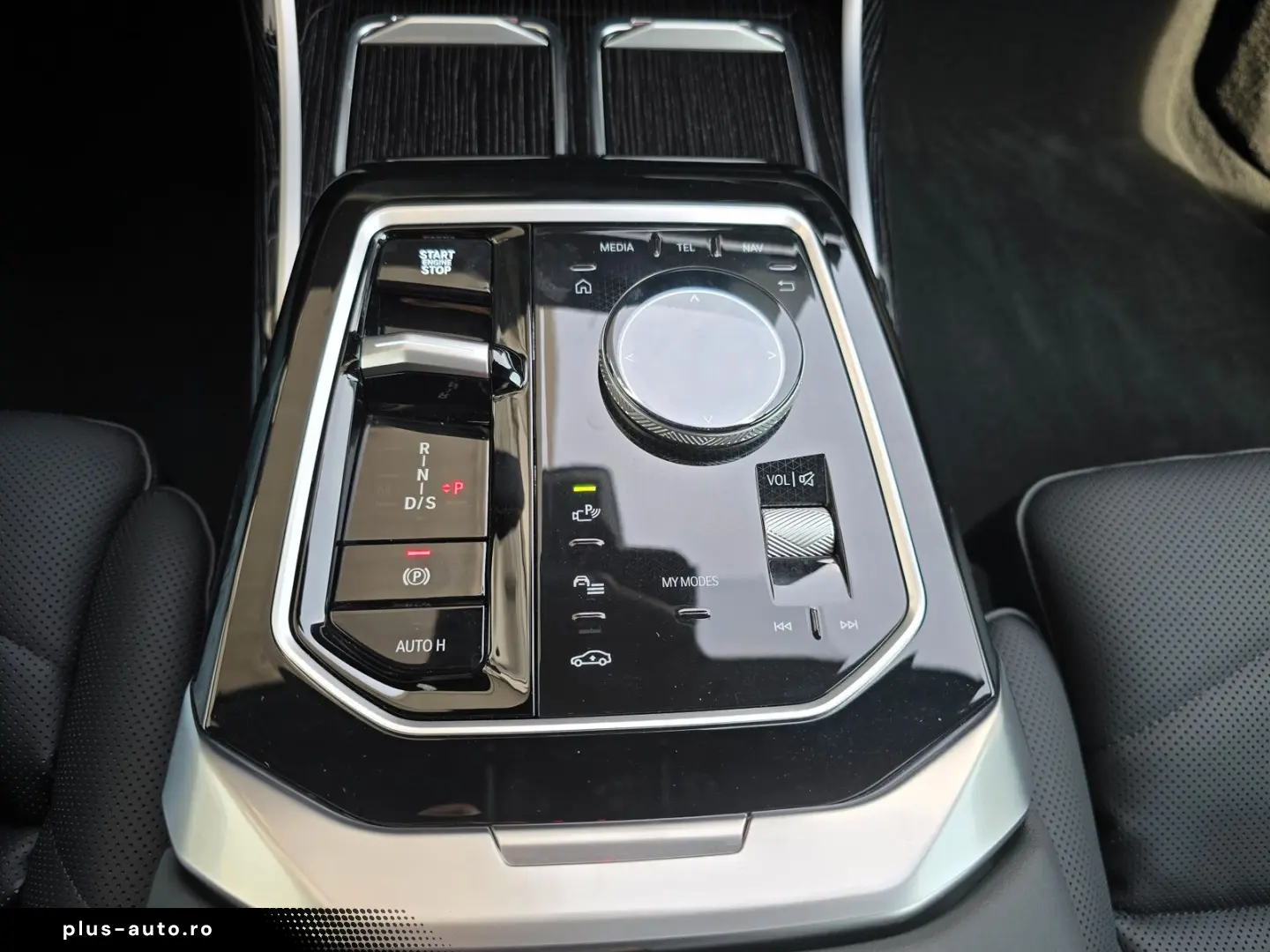 BMW 740d xDrive M Sportpaket Standhzg SkyLounge 21