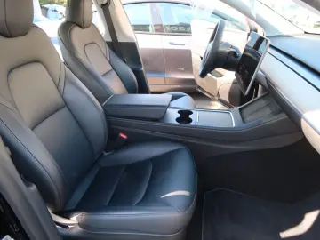 TESLA Model Y Long Range Dual AWD # AHK # black #MWST.