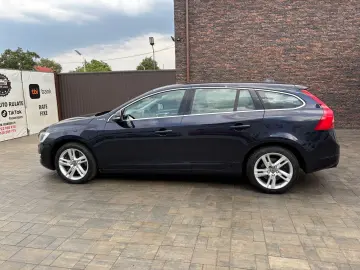 VOLVO V60 2015 12 2.4