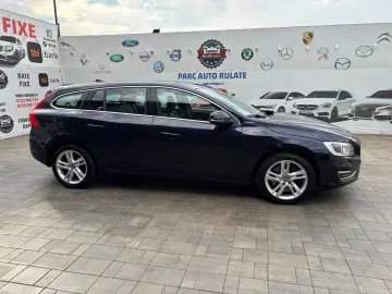 VOLVO V60 2015 12 2.4