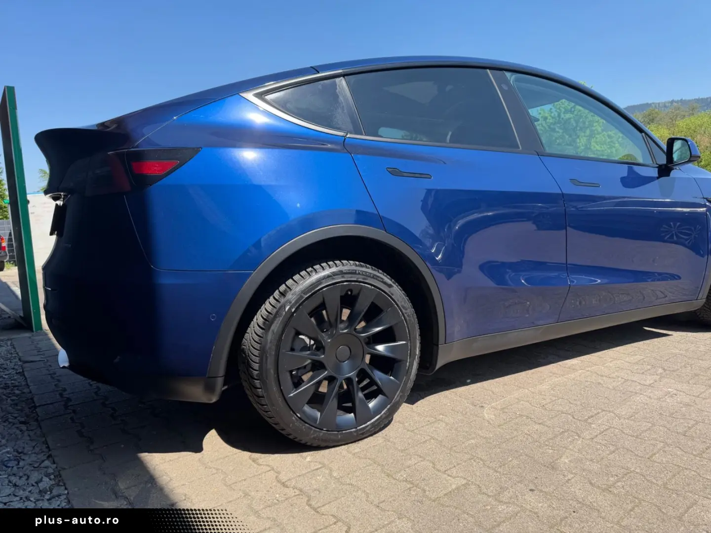 TESLA Model Y Long Range Dual AWD 360Kamera 1xHand Übe