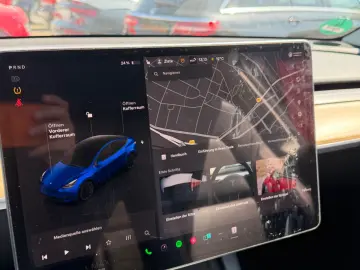 TESLA Model Y Long Range Dual AWD 360Kamera 1xHand Übe
