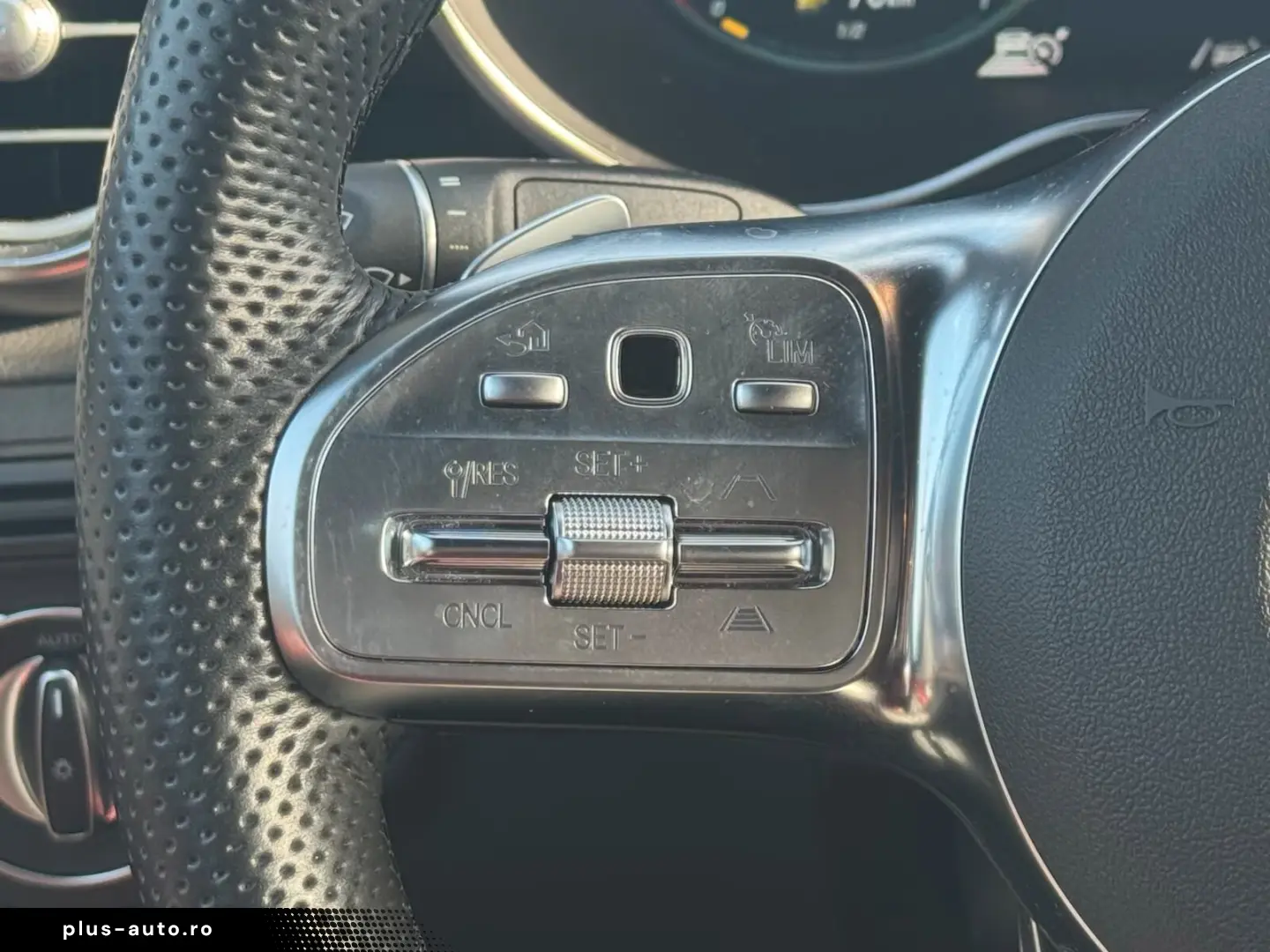 Mercedes-Benz GLC 300 4M Coupé AMG