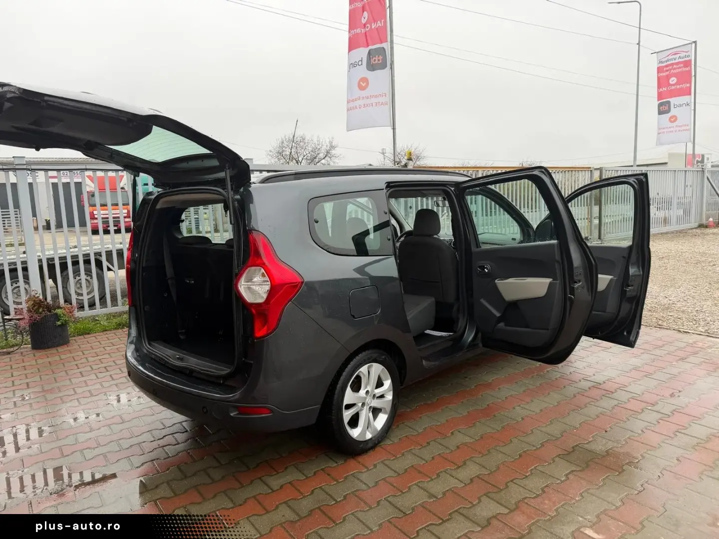 Dacia LODGY 2013 1.2L Benzină