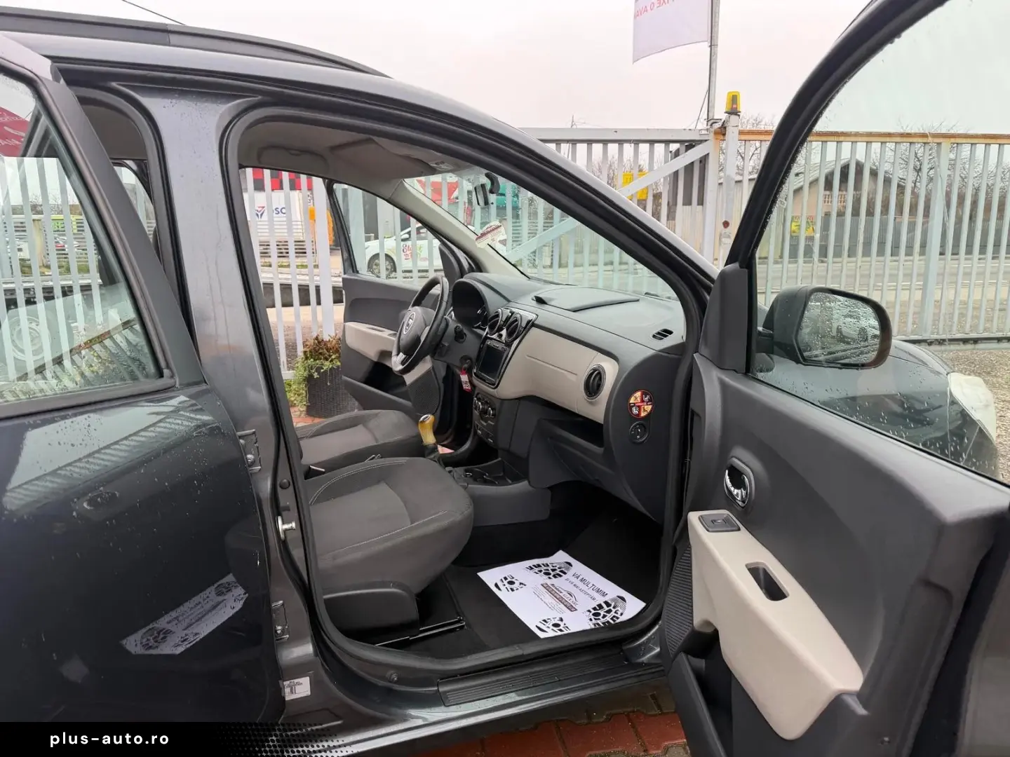 Dacia LODGY 2013 1.2L Benzină