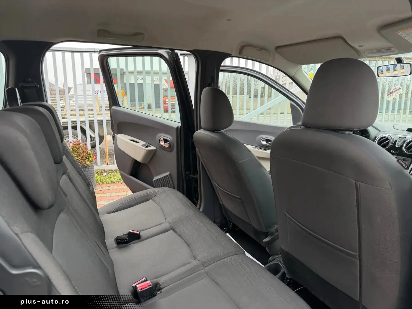 Dacia LODGY 2013 1.2L Benzină