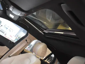 MERCEDES-BENZ GLC 220 d COUPE 4M LEDER GLASDACH STAND-HZ