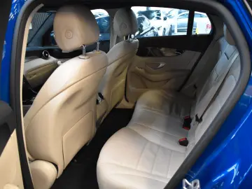 MERCEDES-BENZ GLC 220 d COUPE 4M LEDER GLASDACH STAND-HZ