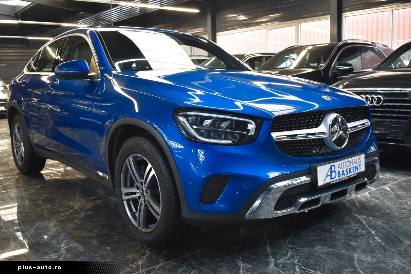 MERCEDES-BENZ GLC 220 d COUPE 4M LEDER GLASDACH STAND-HZ