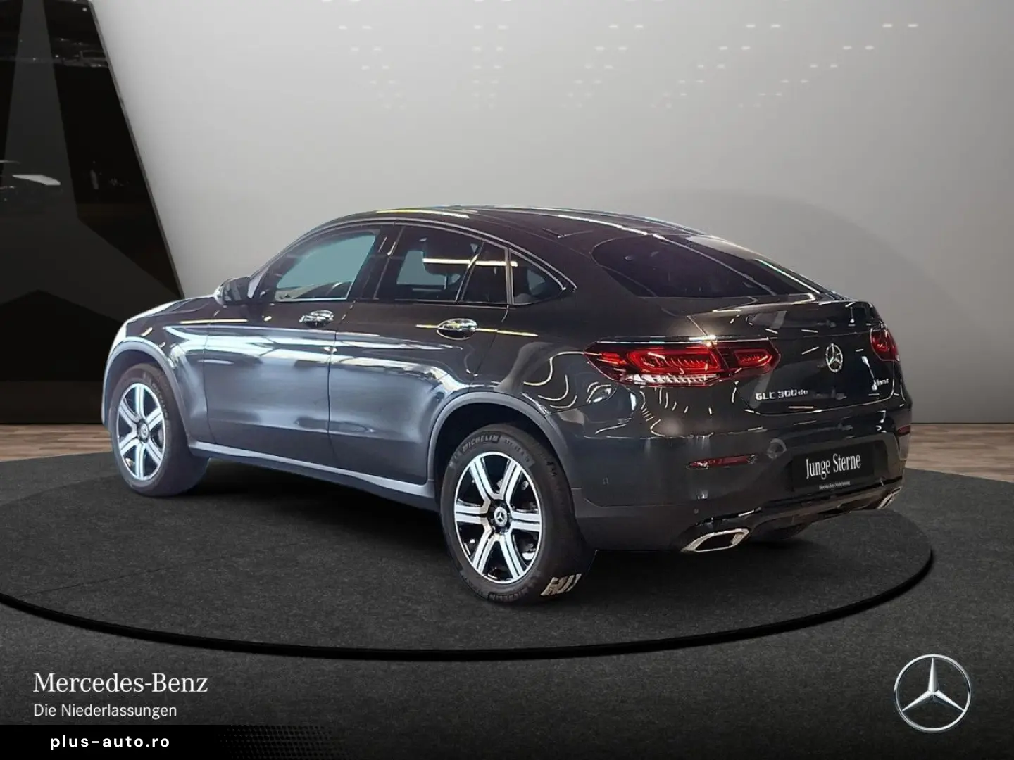 MERCEDES-BENZ GLC300de 4M Cp Night Distr LED AHK Key&hellip;