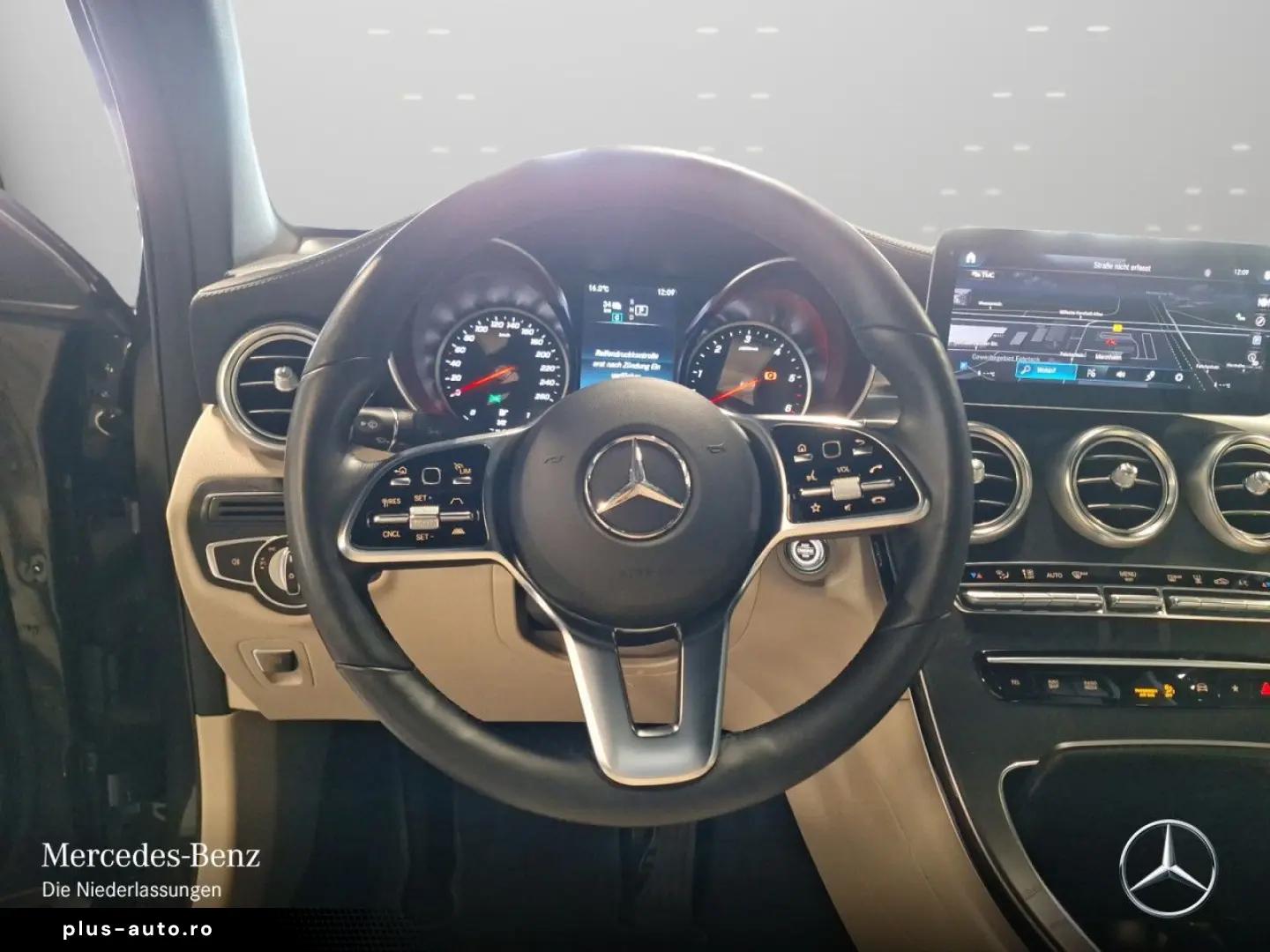 MERCEDES-BENZ GLC300de 4M Cp Night Distr LED AHK Key&hellip;