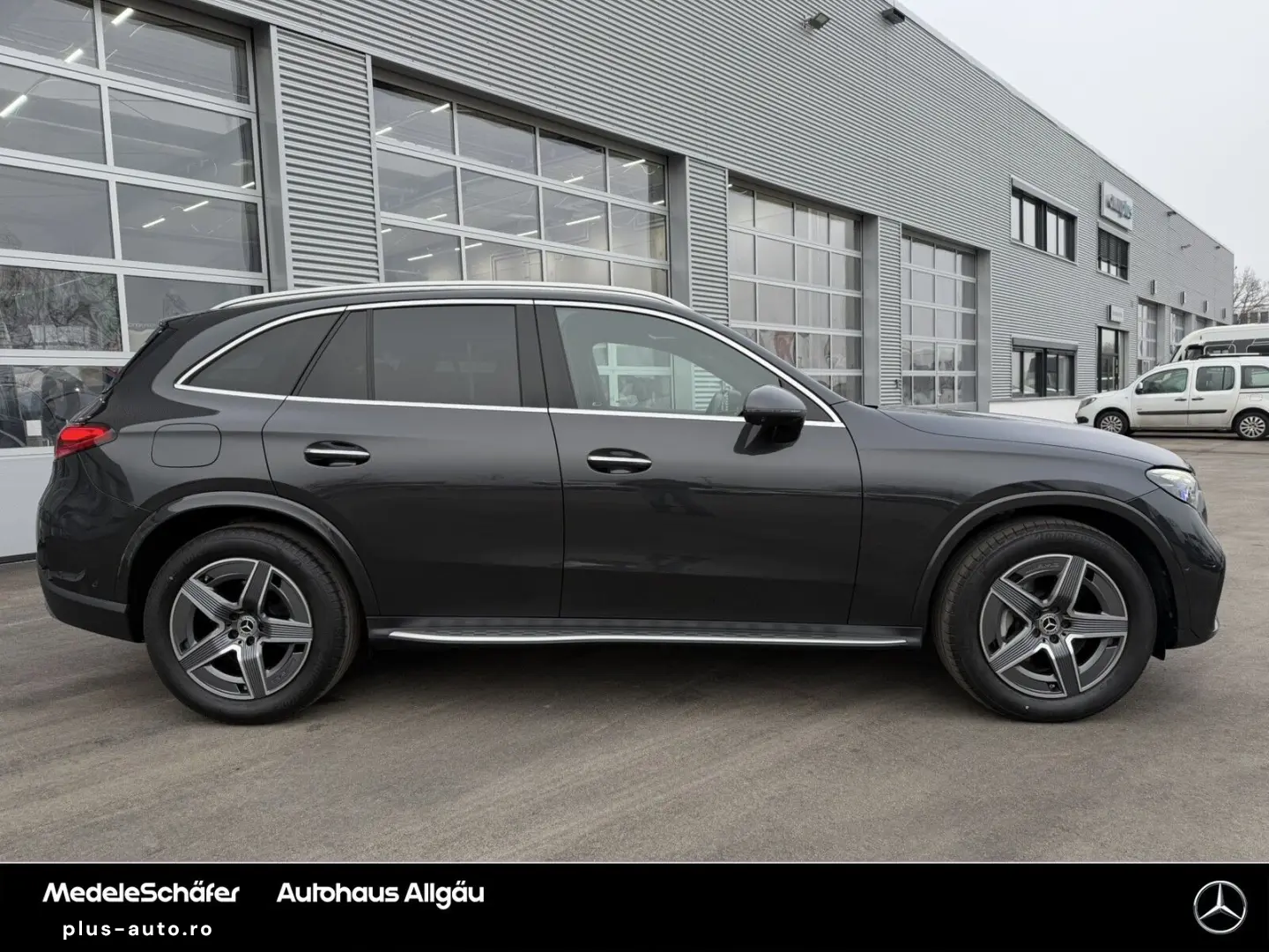 MERCEDES-BENZ GLC 300 4M AMG Premium Air Dist DLight&hellip;