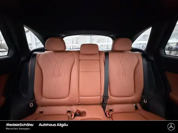 MERCEDES-BENZ GLC 300 4M AMG Premium Air Dist DLight&hellip;