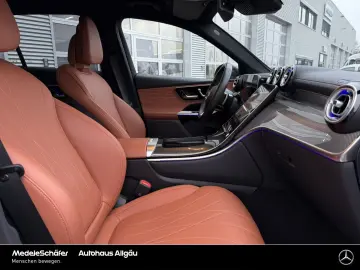 MERCEDES-BENZ GLC 300 4M AMG Premium Air Dist DLight&hellip;