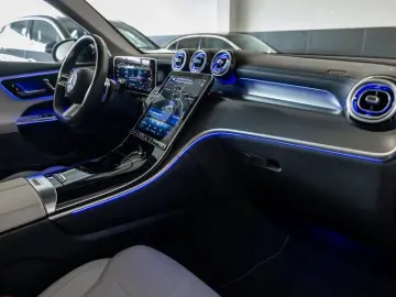 MERCEDES-BENZ GLC 200 4M AMG-Sport LED 360 Pano Nigh&hellip;