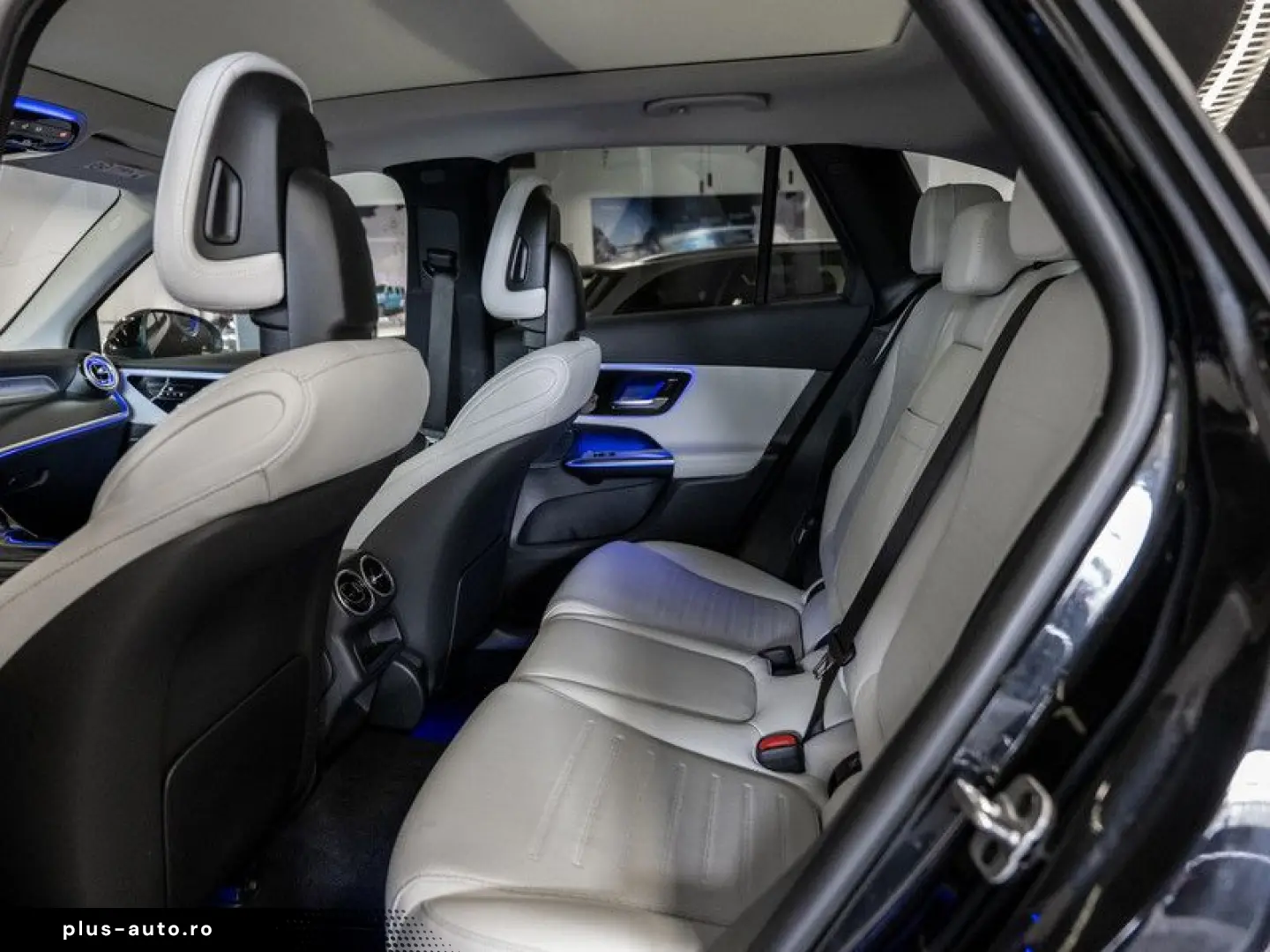 MERCEDES-BENZ GLC 200 4M AMG-Sport LED 360 Pano Nigh&hellip;