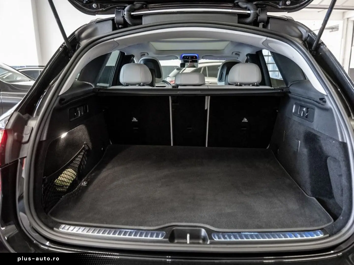 MERCEDES-BENZ GLC 200 4M AMG-Sport LED 360 Pano Nigh&hellip;