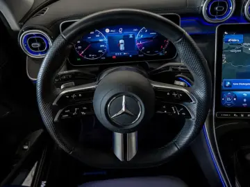 MERCEDES-BENZ GLC 200 4M AMG-Sport LED 360 Pano Nigh&hellip;