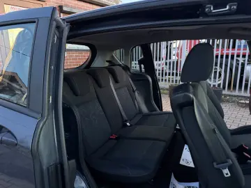 Ford B-MAX 2015 1.0L Benzină