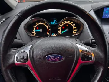 Ford B-MAX 2015 1.0L Benzină