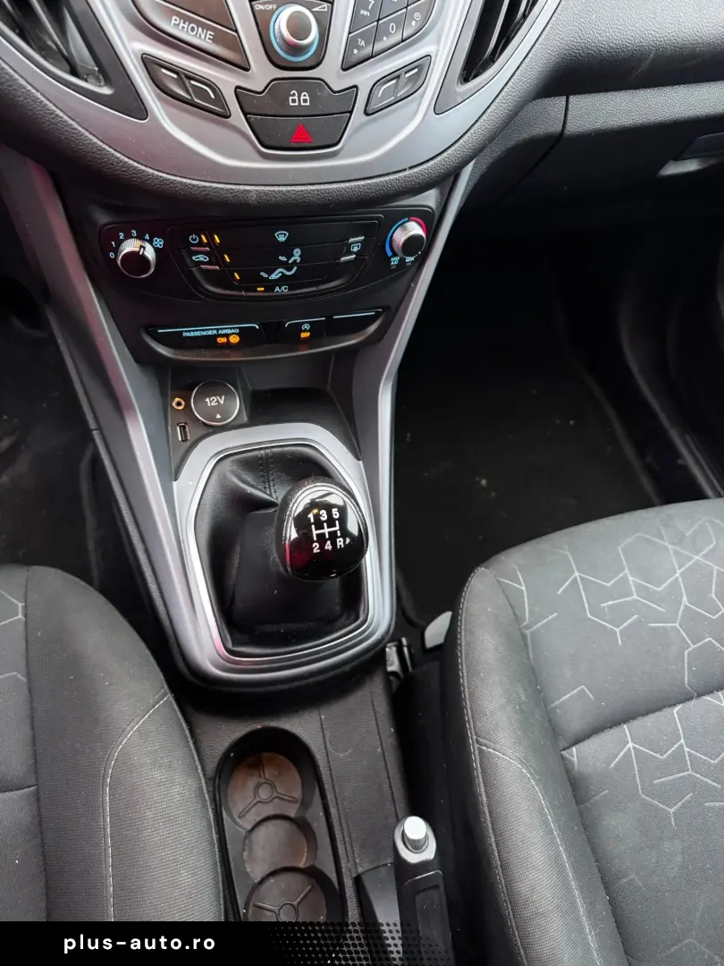 Ford B-MAX 2015 1.0L Benzină