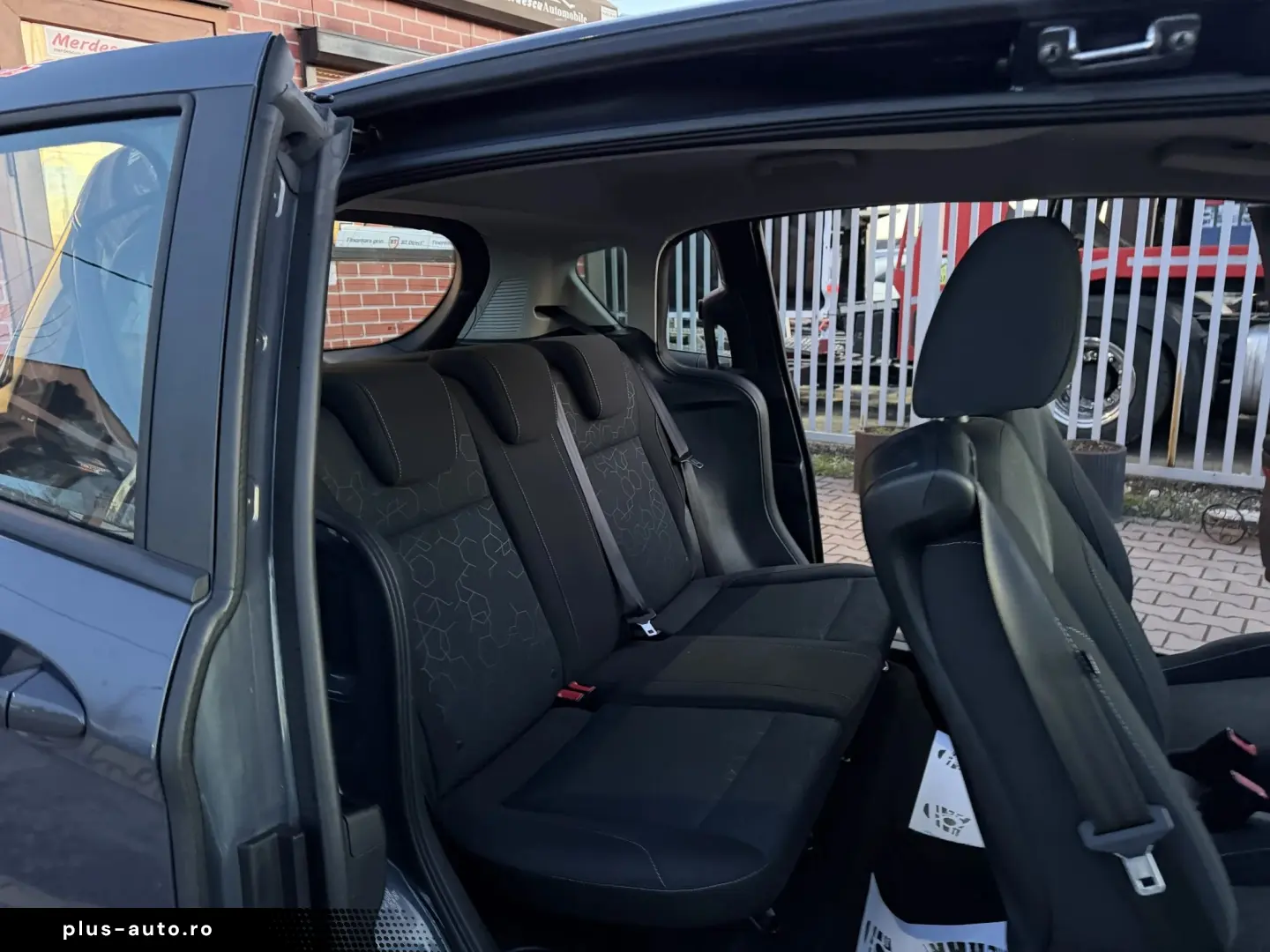 Ford B-MAX 2015 1.0L Benzină