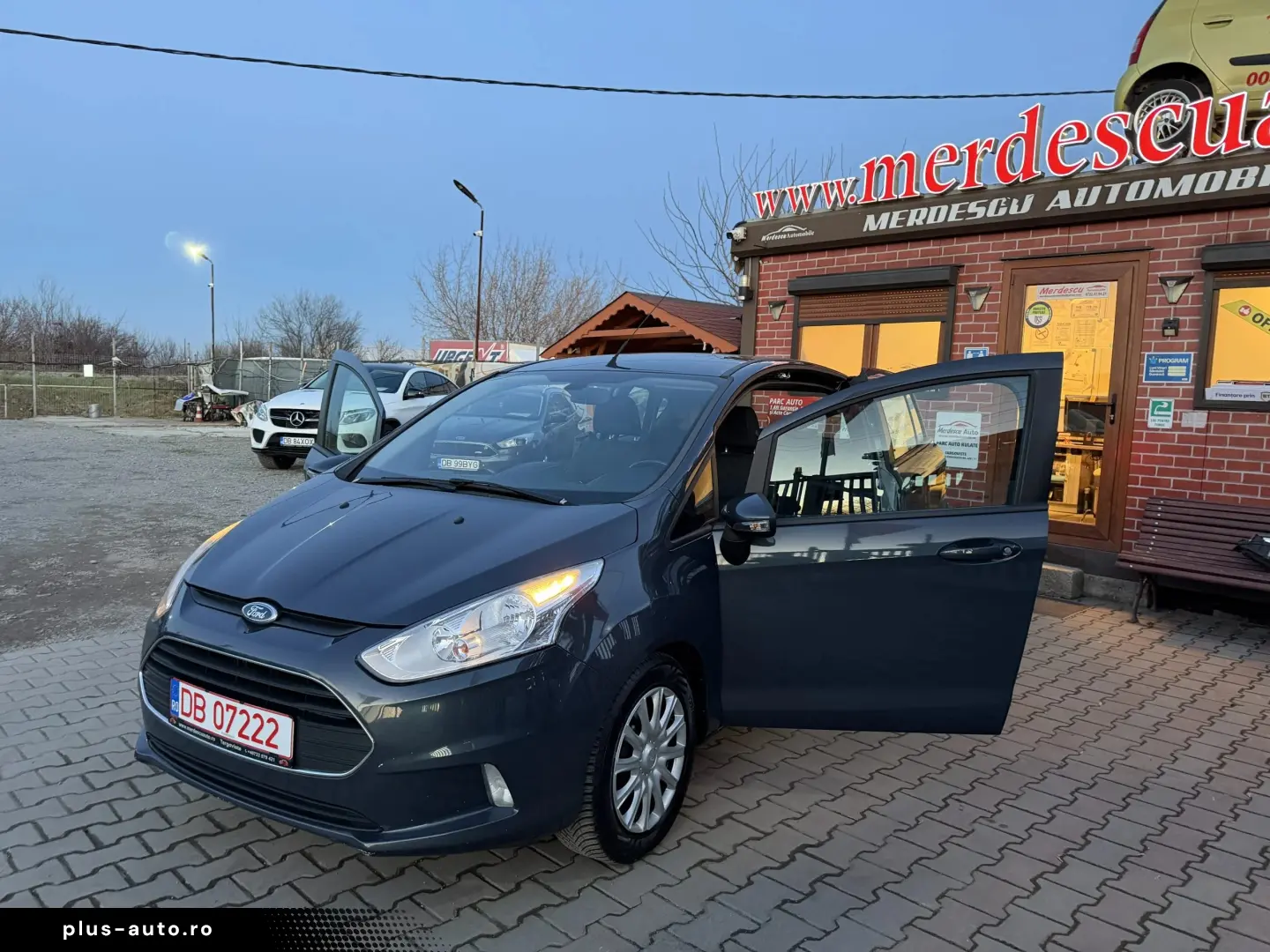 Ford B-MAX 2015 1.0L Benzină
