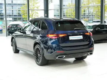 MERCEDES-BENZ GLC 300 4Matic AMG-LINE NIGHT BURM HEA…