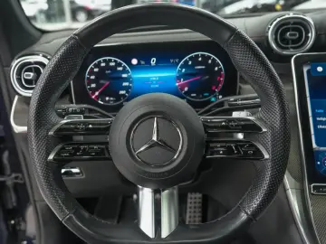 MERCEDES-BENZ GLC 300 4Matic AMG-LINE NIGHT BURM HEA…