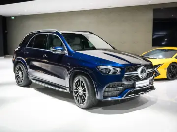 MERCEDES-BENZ GLE 350de 4Matic AMG-LINE PANO 360 KAM…