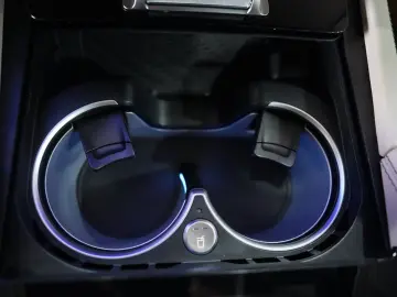 MERCEDES-BENZ GLE 350de 4Matic AMG-LINE PANO 360 KAM…