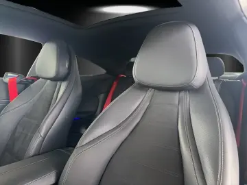 Mercedes-Benz CLE 300 4M AMG