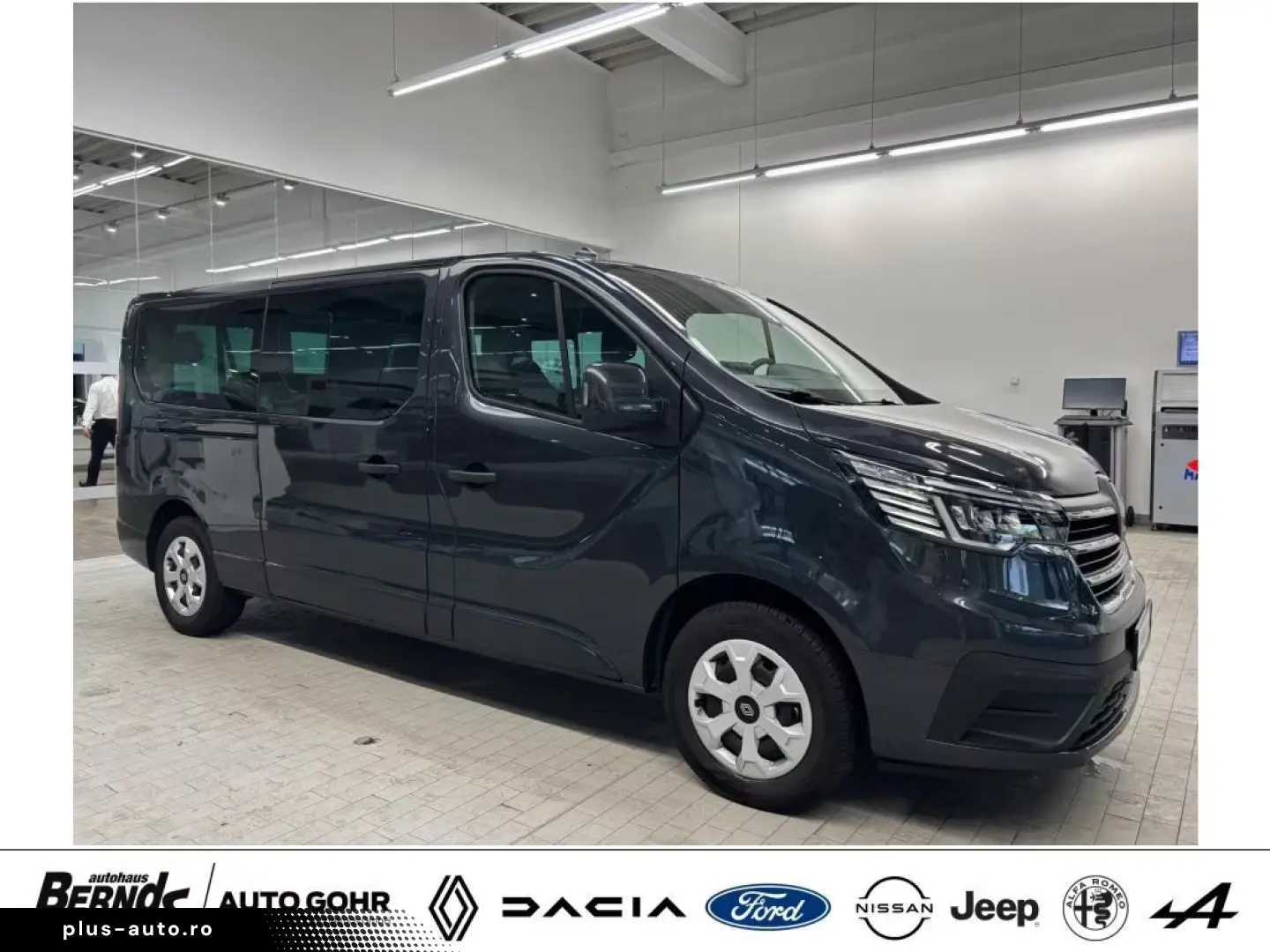 Renault Trafic GRAND Blue dCi150